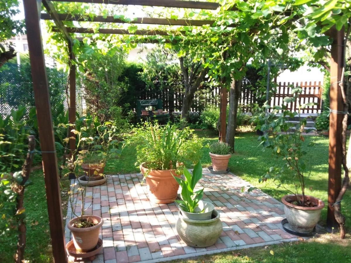 Bed And Breakfast Di Manu Taglio di Po Exterior foto
